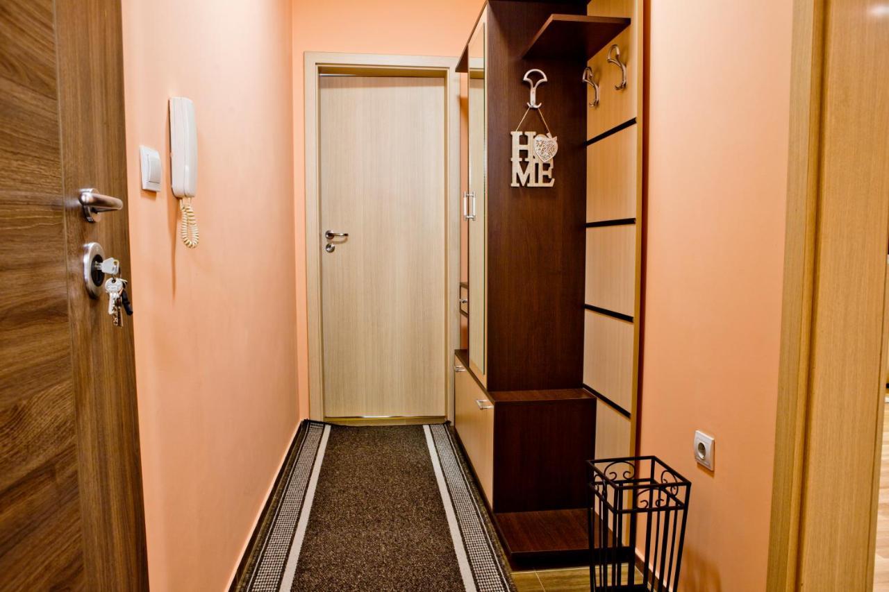 Sunflower Apartment City Center Plovdiv Exterior foto