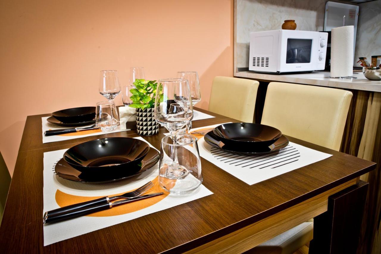 Sunflower Apartment City Center Plovdiv Exterior foto