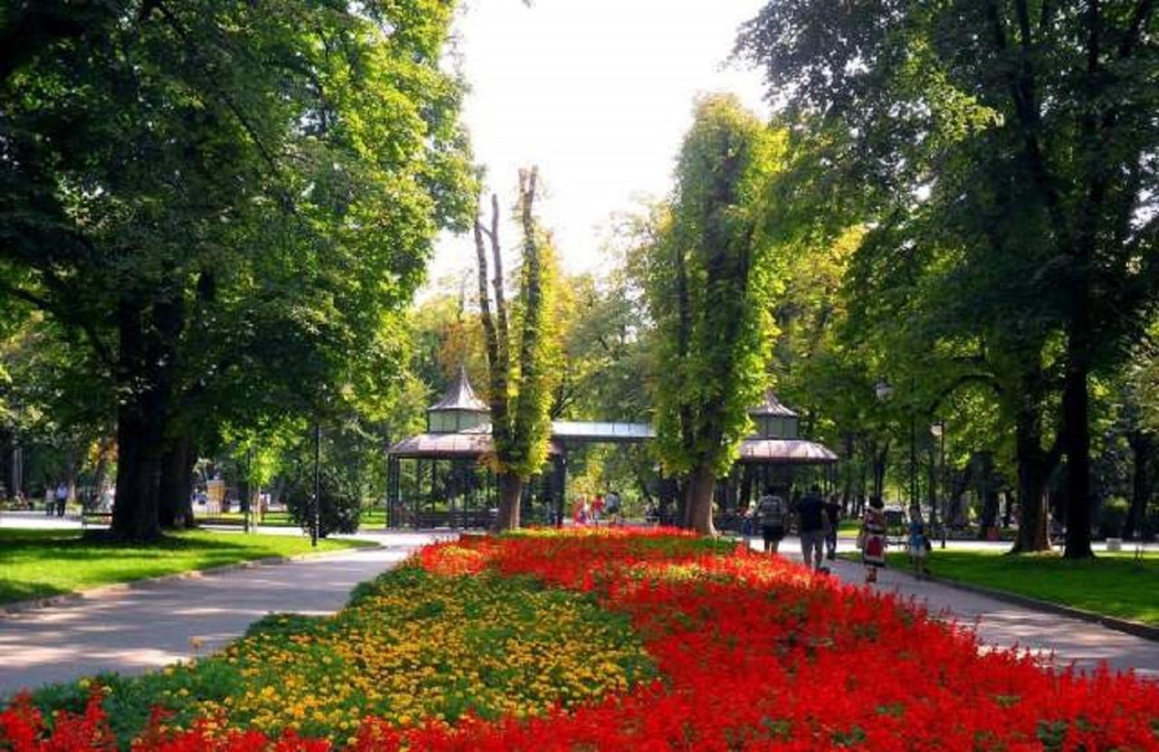 Sunflower Apartment City Center Plovdiv Exterior foto
