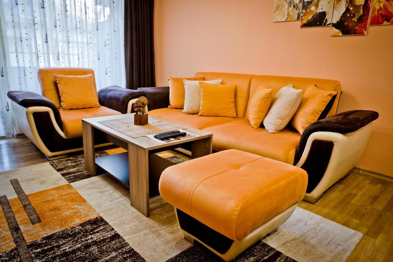 Sunflower Apartment City Center Plovdiv Exterior foto